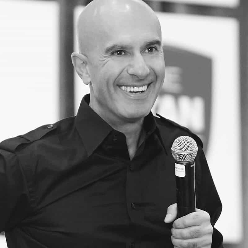 Robin Sharma